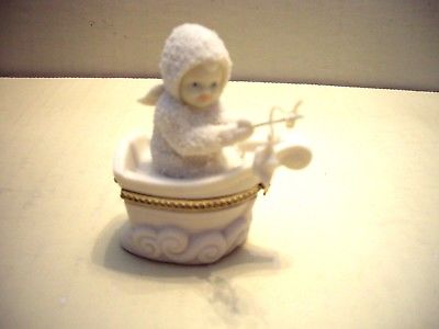 Dept. 56 Rock-A-Bye Baby Snow Baby Fishing in White Porcelain Trinket Box Boat