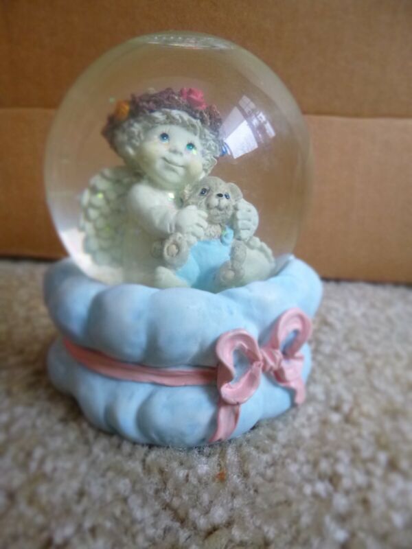 Dreamsicles globe: new baby with teddy bear