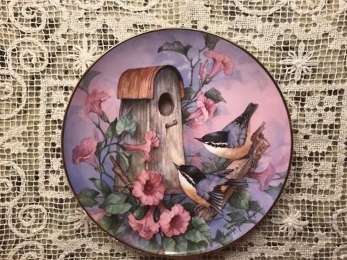 CAROLYN SHORES WRIGHT, “NUTHATCH NOOK” PLATE, FRANKLIN MINT, ROYAL DOULTON