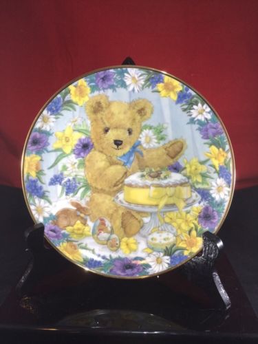 Teddy Bear Plate Teddy's Easter Treat Holiday Bears Collection