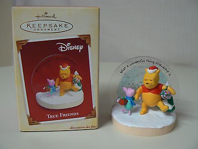 Hallmark Ornament 2005 TRUE FRIENDS English Winnie the Pooh Disney Bear Gifts