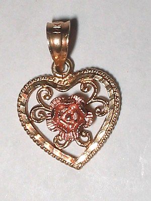 Valentine 14ky gold FILLIGREE DIAMOND CUT ROSE HEART Charm  Vintage 1980's 90's