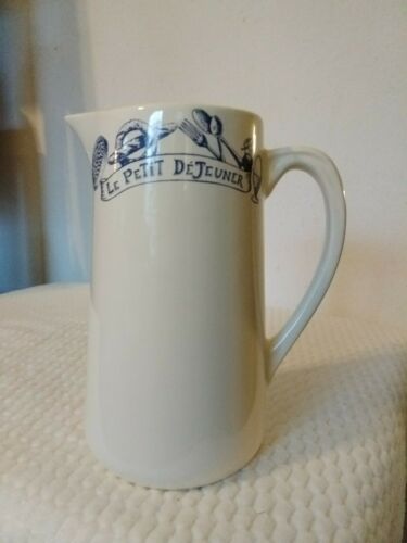 Pitcher, Let Comptoir De Famille, Le Petit DeJeuner, France