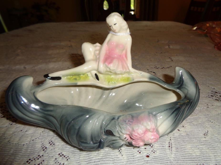 FABULOUS VINTAGE RECLINING BALLERINA FIGURINE ON DISH/PLANTER WITH BOUQUET