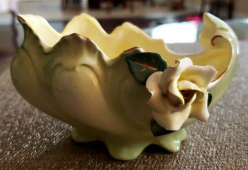 RARE FLORENCE CERAMICS 1940'S LEAF PLANTER WITH ROSE