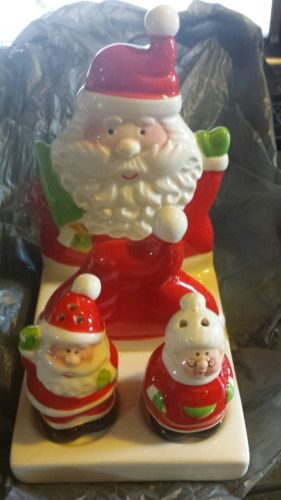 Santa & Mrs Claus Salt & Pepper Shakers Napkin Holder Set Ceramic HOLIDAY STYLE