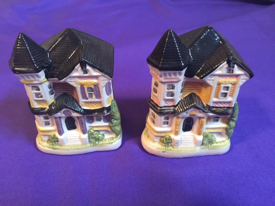Vintage Victorian Houses Salt and Pepper Shakers