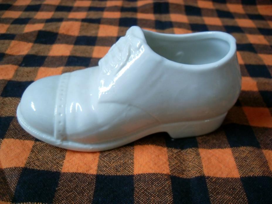 Vintage White Porcelain Oxford Shoe