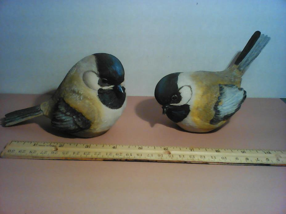 Pair of resin chickadees/5