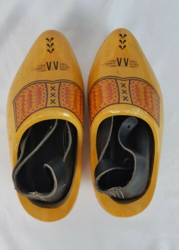 Pair of Decorated Made in Holland Wooden Shoes Child Size 27 17.5 cm