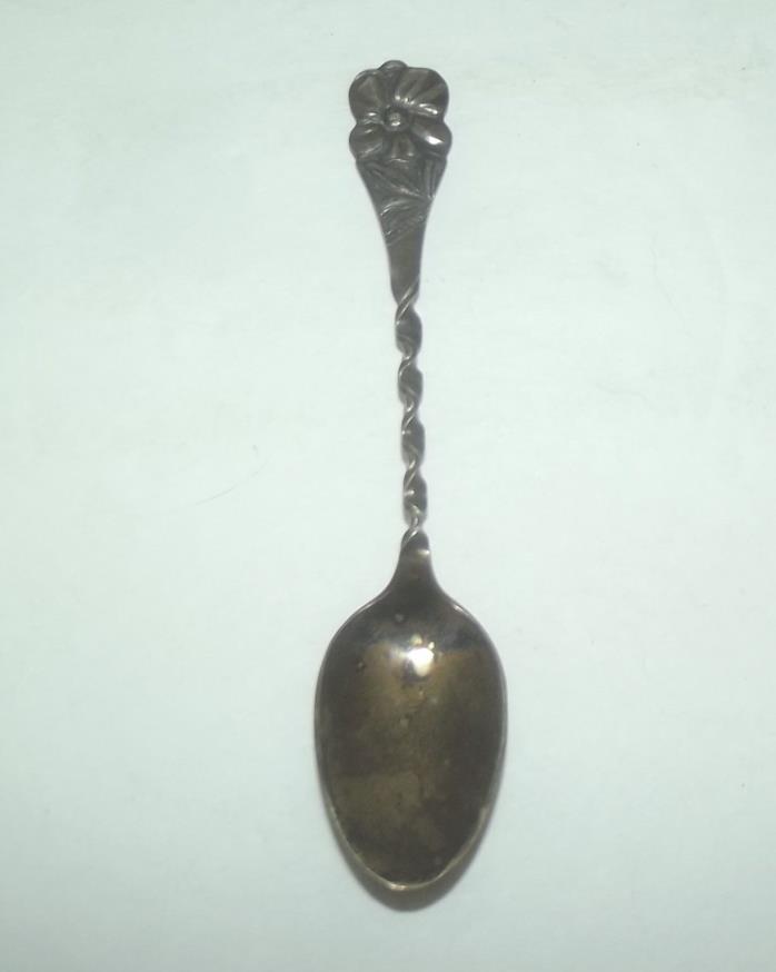 BEAUTIFUL VINTAGE WM ROGERS BABY SPOON MARKED IDA ON THE BACK