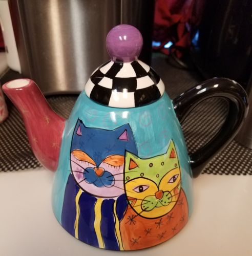 Hand Painted  Cats Teapot by Milson & Louis , Gorgeous  Ceramic