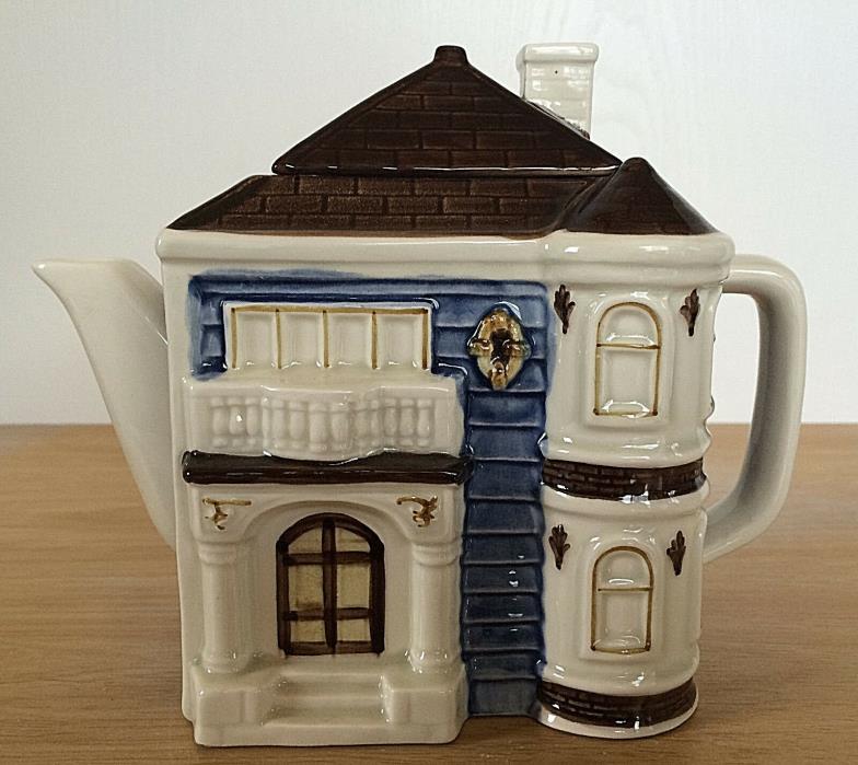 Otagiri Victorian House Teapot Hand Painted Blue White Brown Japan