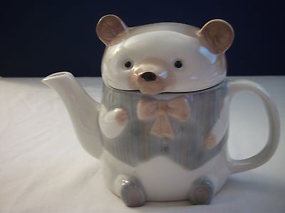 Teddy Bear Ceramic Teapot MADE IN JAPAN 6 IMCHES TALL