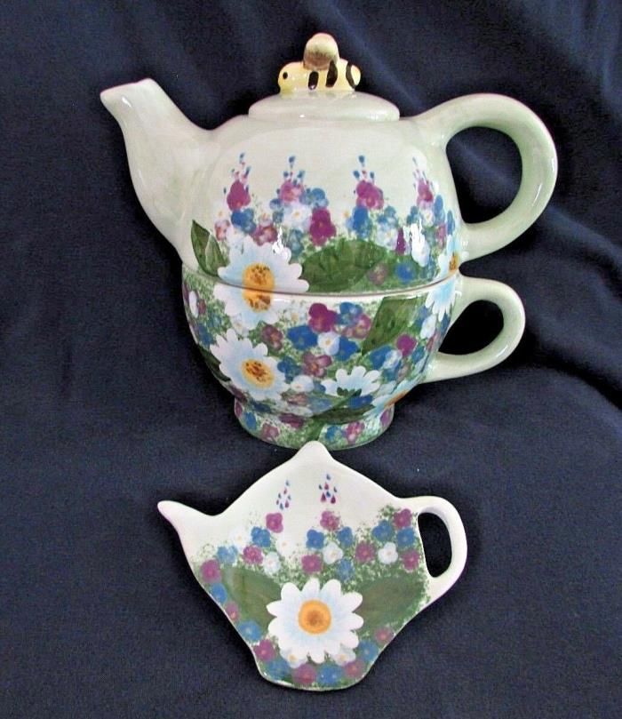 TEA for ONE Porcelain Teapot, Cup & Tea Bag Holder, Bee Finial NANTUCKET HOME