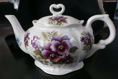 VINTAGE Crowne Oakes Designs Purple Pansy English Teapot