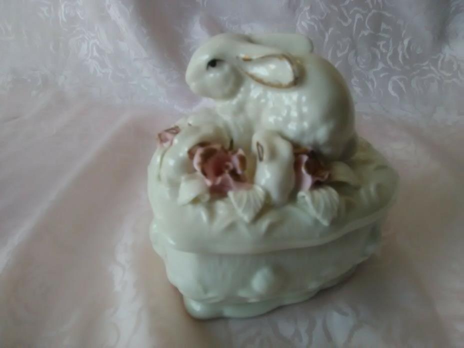 Porcelain Trinket Box Heart Shaped With Bunny On Lid....BR