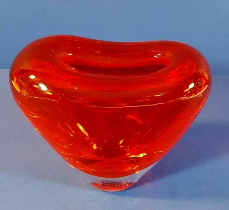 VINTAGE RED ART GLASS HEART BUD VASE FROM ROMANIA - EXCELLENT CONDITION!!