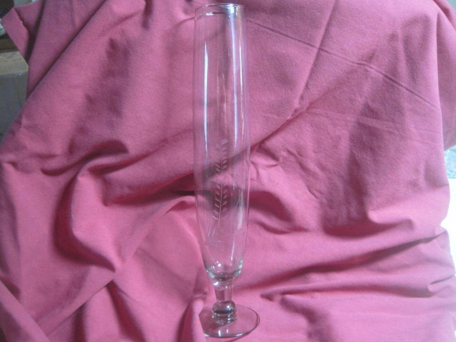 Crystal Bud Vase with Etched Flower and Leaf Decor 10