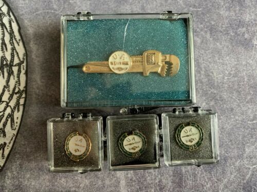 LOT Plumber’s Pipe Fitters Union 25 30 35 Yr Pin Tie Tack GOLD WRENCH masonic