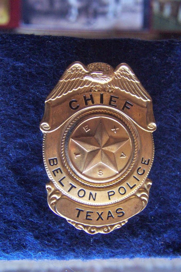 Rare Gold Eagle Star Belton Texas Chief of Police Badge 2 3/4 by 1 1/4 Inches
