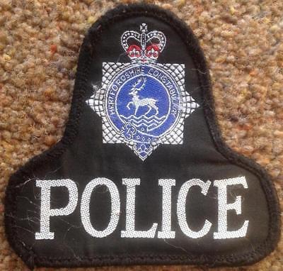 HERTFORDSHIRE  POLICE   CONSTABULARY   Bellshaped UK Bobbies Patch