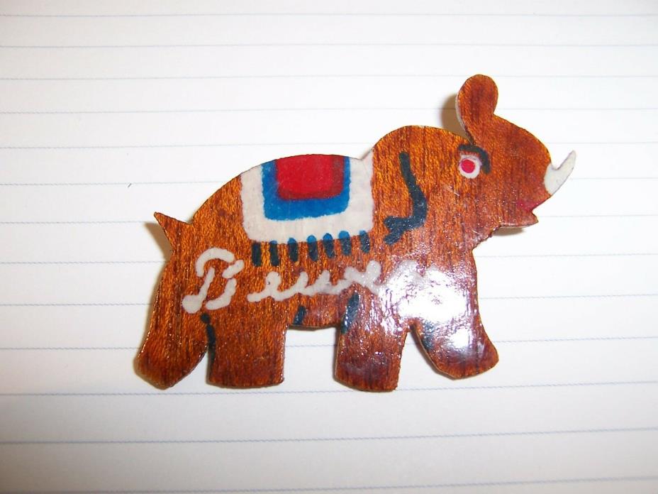 vintage Thomas Dewey Elephant wooden cut out POLITICAL Pin Pinback