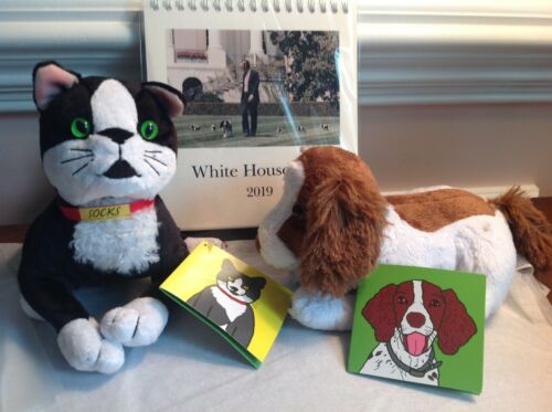 2019 White House PETS CALENDAR + BUSH Toy DOG + CLINTON CAT Plush Pets