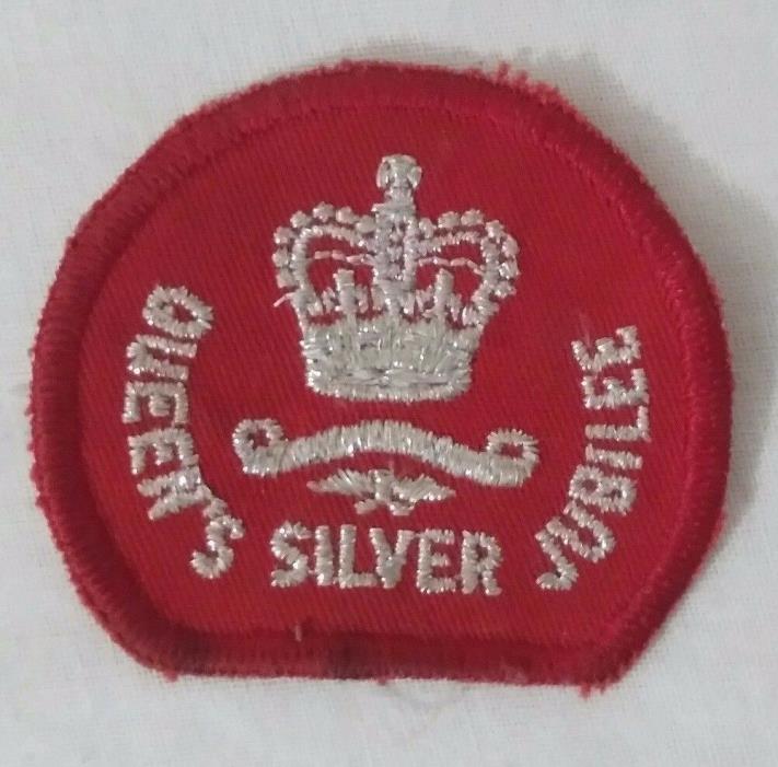 Vintage The Queen's Silver Jubilee 1952-1977 Queen Elizabeth Patch