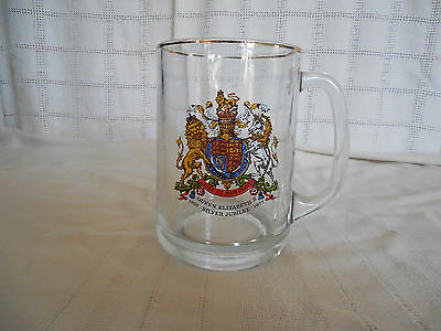 Queen Elizabeth II silver jubilee 1977 large glass mug