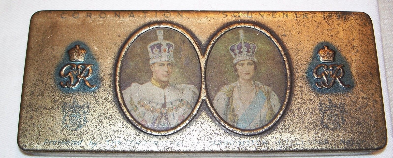 Antique Chocolate Tin Coronation Souvenier  King George 1937