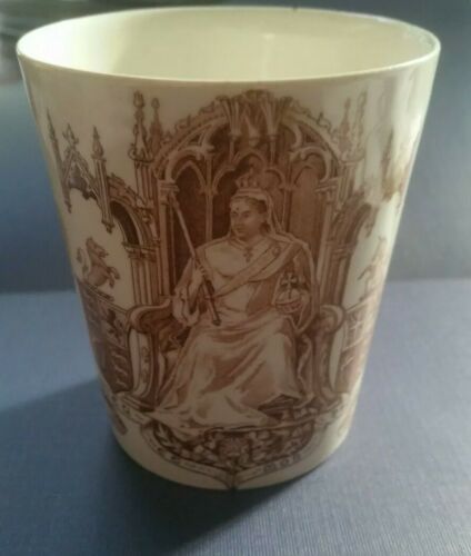 Maxwelltown Scotland Doulton Burslem Beaker Diamond Jubilee Queen Victoria 1897