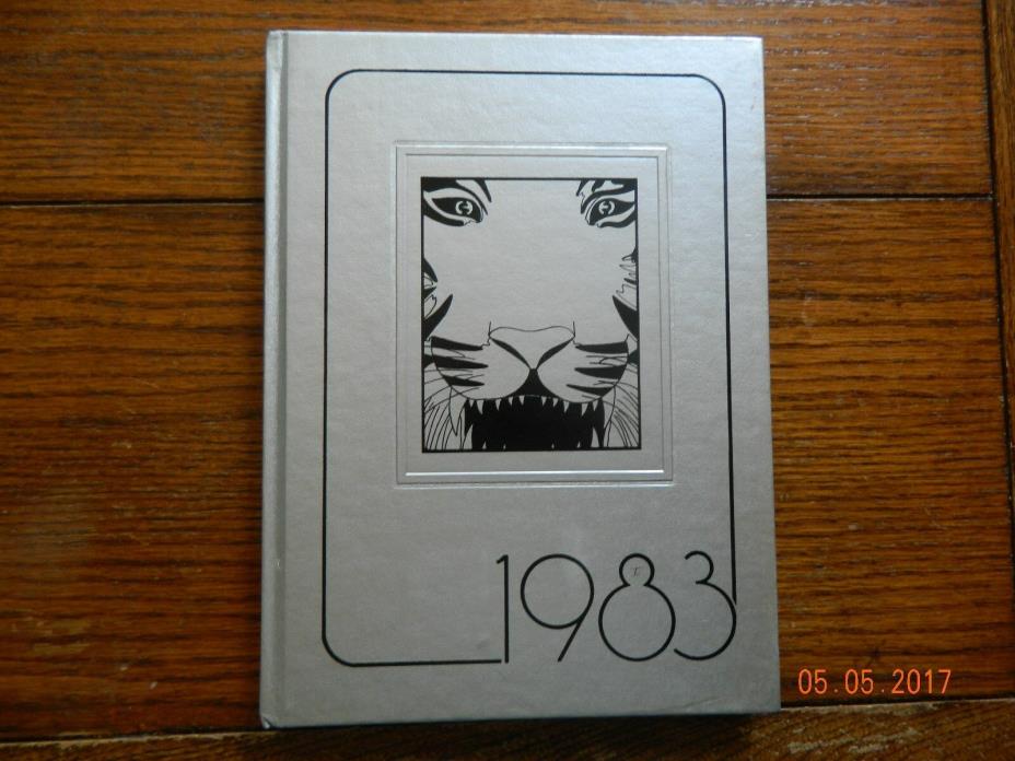 1983 BEARDSTOWN,IL HIGH SCHOOL YEARBOOK TIGER