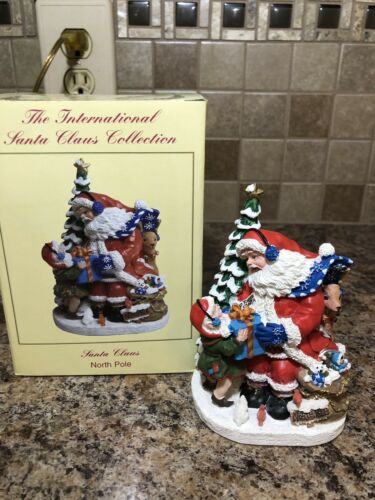 International Santa Claus North Pole 2005 SC77 New In Box