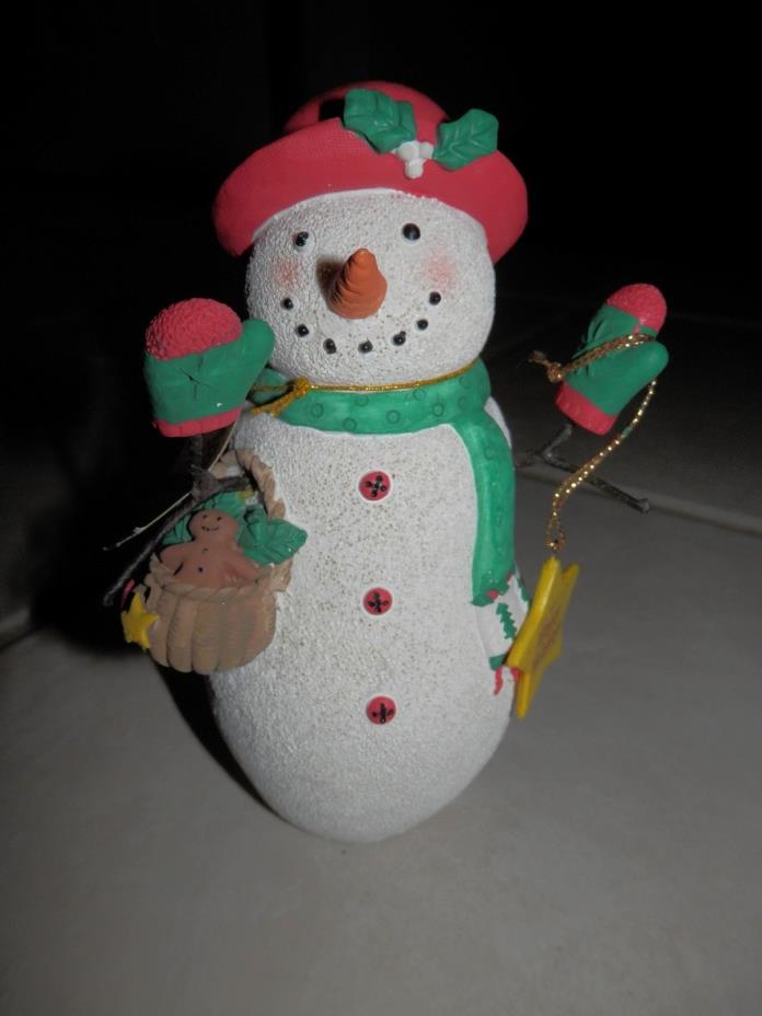 Carlton Cards Musical Snowman Figurine Happy Holidays Star Plays 3 Songs