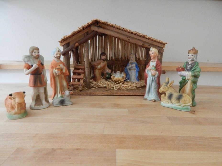 PORCELAIN 11 PIECE NATIVITY SET WITH CRECHE