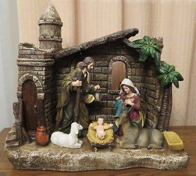 Beautiful Nativity with Stable & Nightlights Christmas Holiday Decor