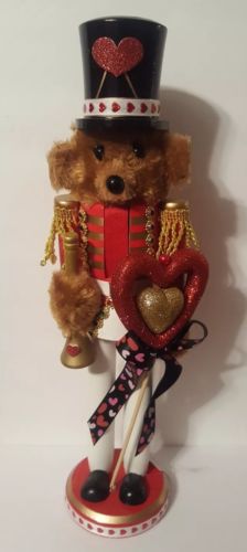 Valentine's Day Teddy Bear Nutcracker Red Hearts Wood 15