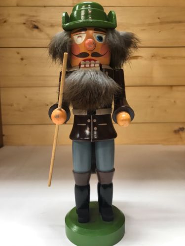 VEB Hodrewa Rothenthal German Nutcracker, Made in Germany. Vintage