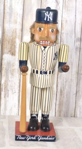 New York Yankees Baseball Wooden Nut Cracker Figurine 2005 Kurt Adler Pinstripe