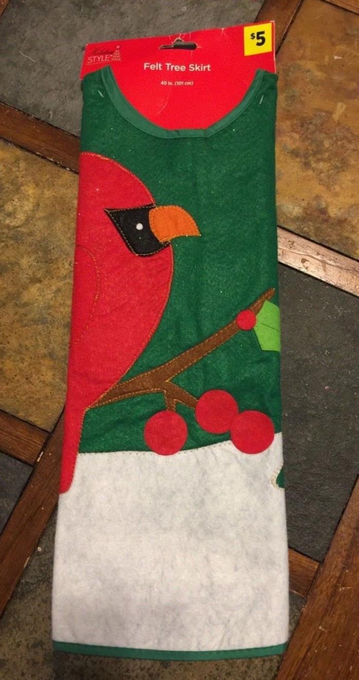 New Holiday Style 40 in Felt Tree Skirt Green with Red Bird Design