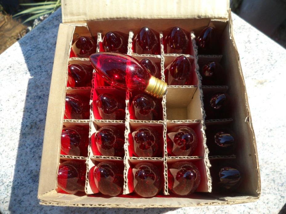 Red Christmas Light Bulbs Lot of 25 Vintage Lamps Brand NEW OLD STOCK C9 1/4