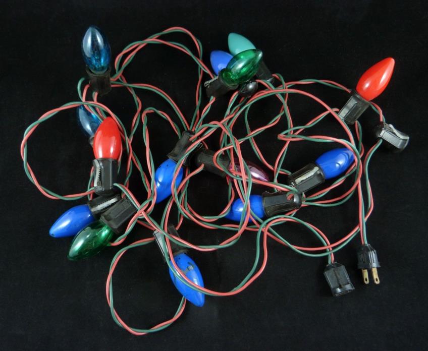 Vintage 20 foot Christmas Lights String 15 C9 Clip Sockets 12 Bulbs 8 Gaskets
