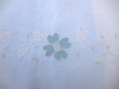 VTG 138 x 64 Hand Embroidery MADEIRA Cutwork Tablecloth 1970's Linen W/12 napkin