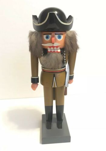 German Nutcracker Erzgebirgische Volkskunst Soldier With Knife Germany Frontier