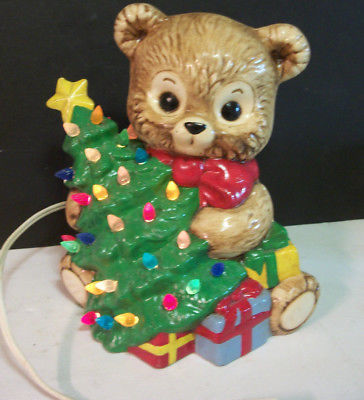 Vtg Ceramic Christmas Teddy Bear w Lighted Christmas Tree  On Off Swtich WORKS