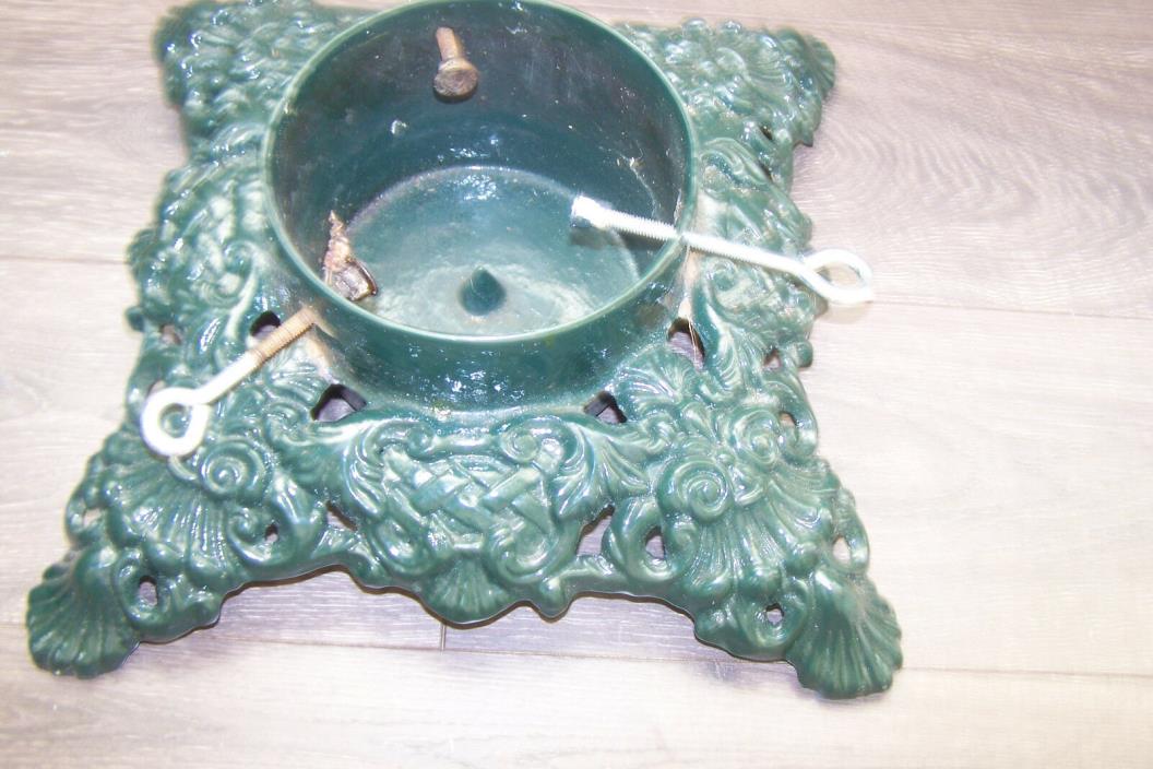 VTG Cast Iron Christmas Tree Stand Green  Ornate, Heavy Duty for Large Tree