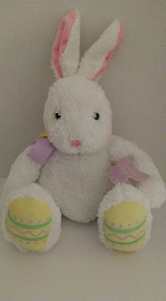 HALLMARK Cuddle Bunny PLUSH EASTER RABBIT ANIMAL Somebunny Loves You 19