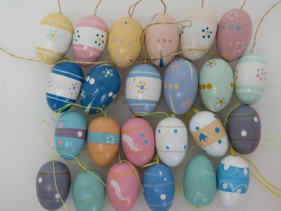 24 Vintage Wooden Easter Egg Tree Ornaments Feather Tree Lot Decorations  A1954