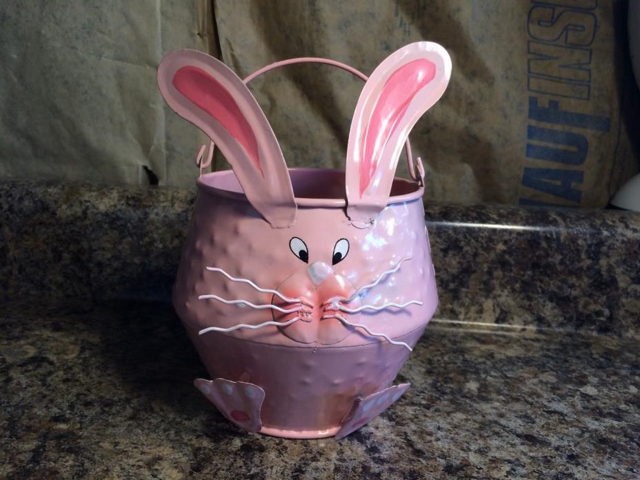 Vintage Metal Easter Bunny Basket Decoration